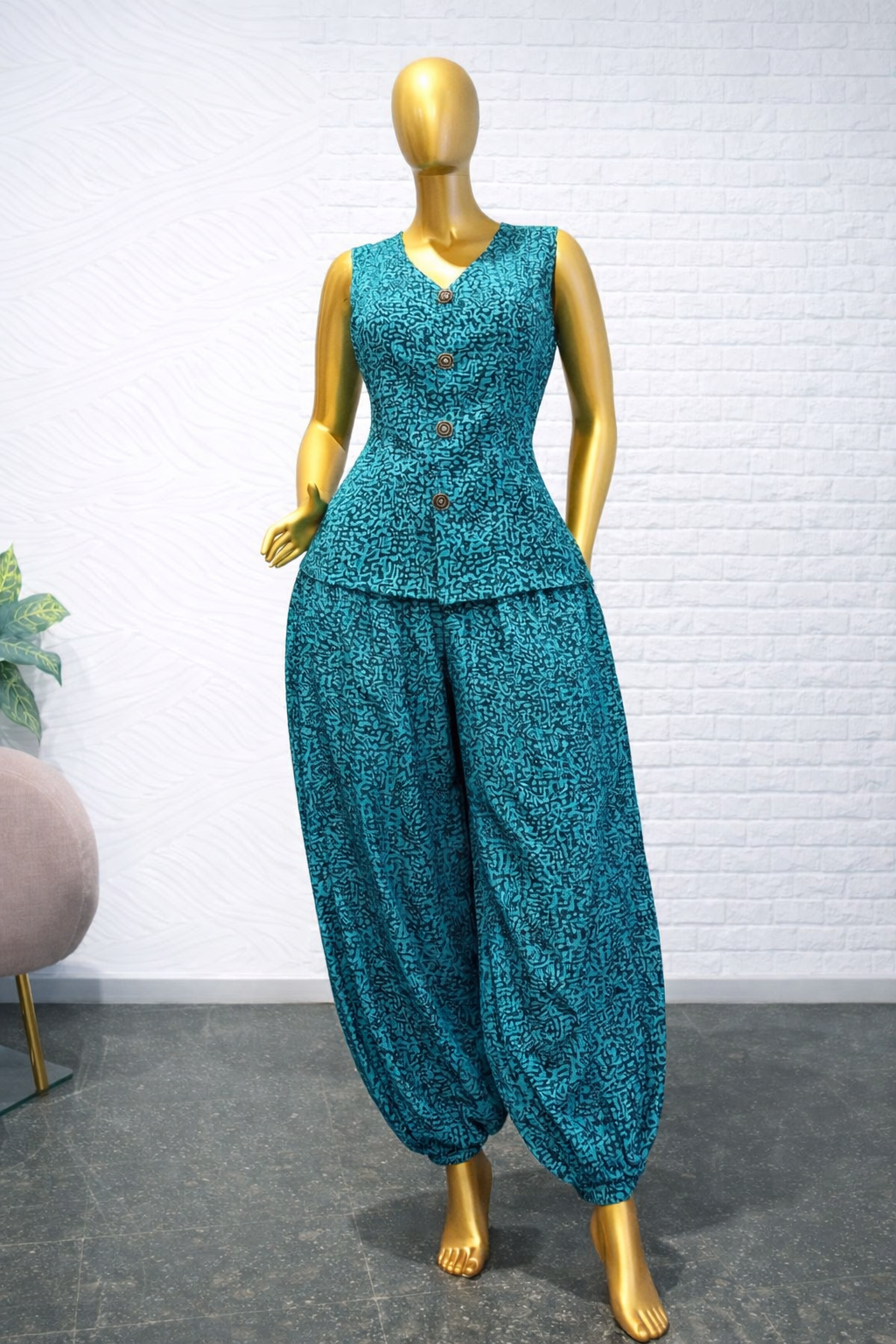 Ankara Waistcoat & Bubble Pants Set.